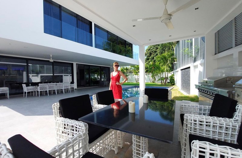House 3 - 