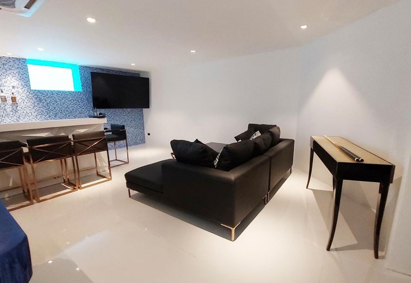 House 3 - 